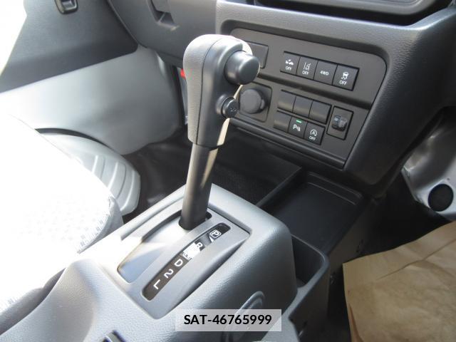 Nissan CLIPPER TRUCK 2026-03 7794680-6