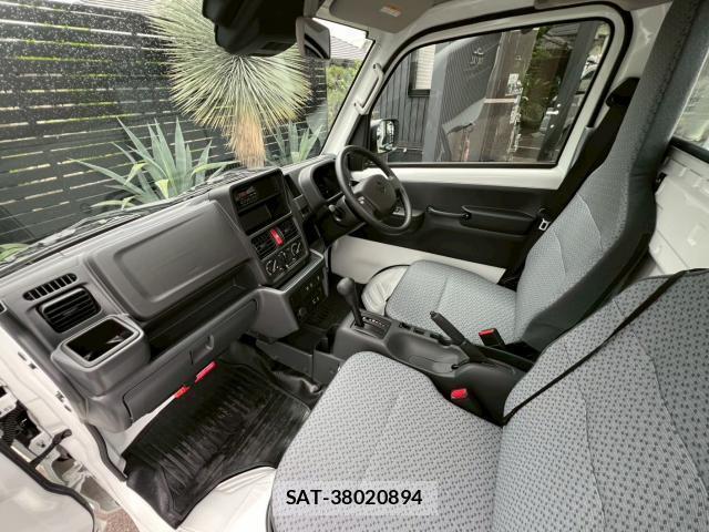 Nissan CLIPPER TRUCK 2026-03 7803288-9