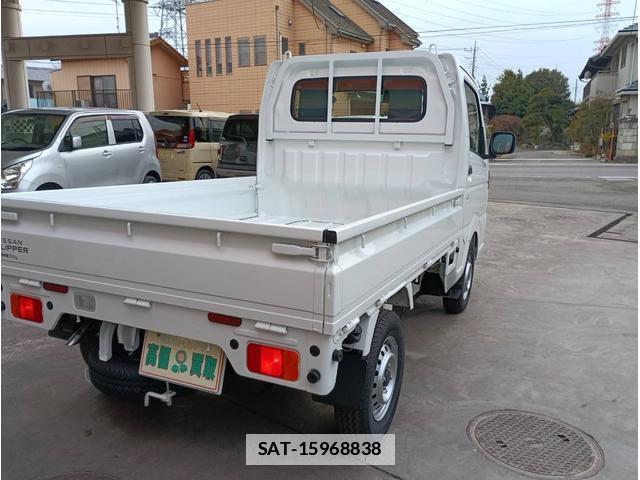 Nissan CLIPPER TRUCK 2026-03 7807995-8