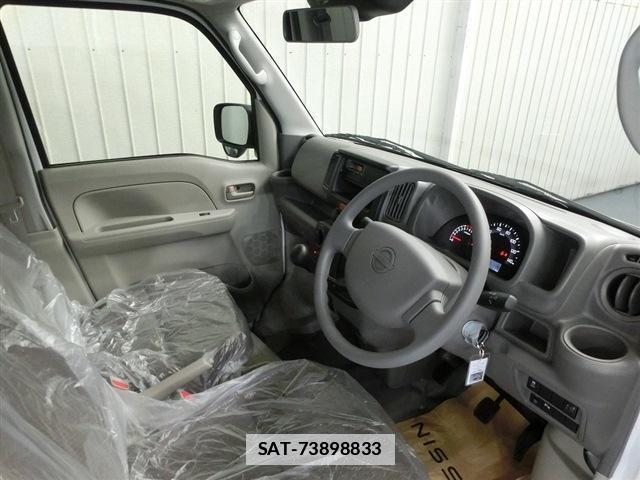 Nissan CLIPPER VAN 2025 7797942-11