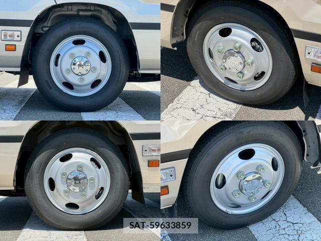 Toyota COASTER 2026-04 7800905-8