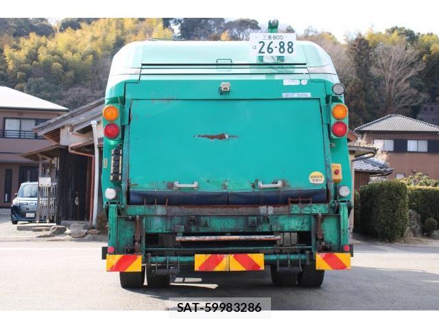 UD Trucks CONDOR 2017-04 7793449-4