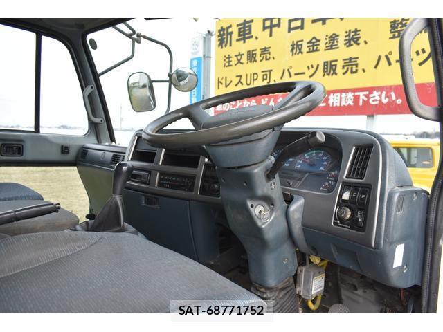 UD Trucks CONDOR 2006-09 7796511-13