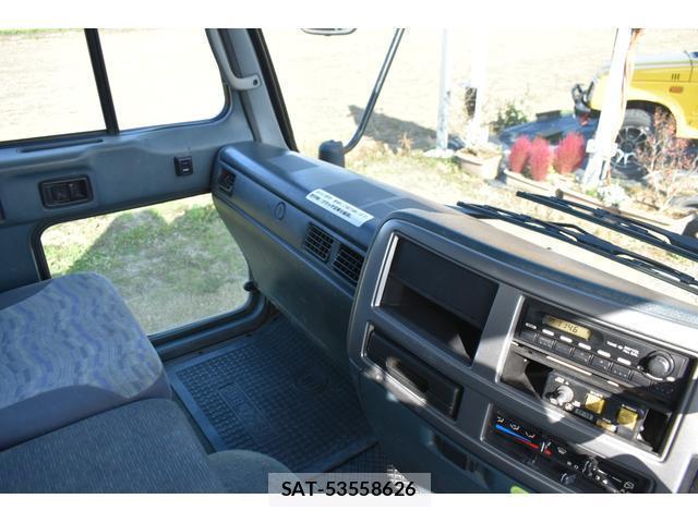 UD Trucks CONDOR 2004-09 7796513-11