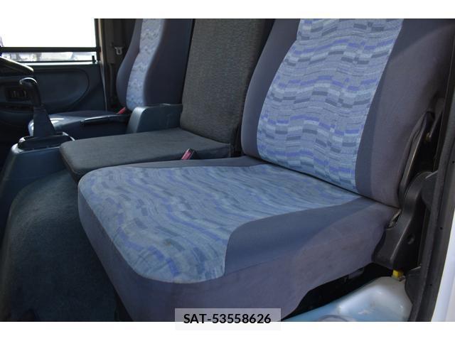 UD Trucks CONDOR 2004-09 7796513-9