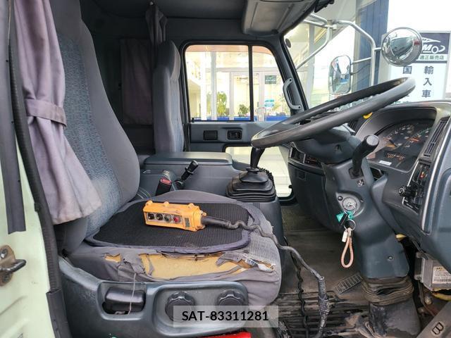 UD Trucks CONDOR 2003-08 7797992-19