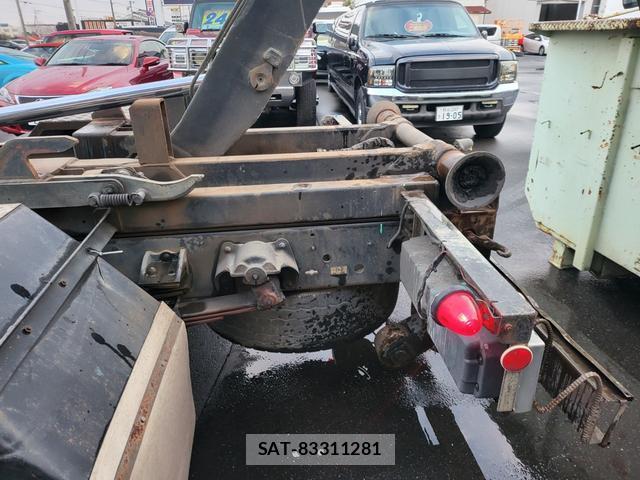 UD Trucks CONDOR 2003-08 7797992-9
