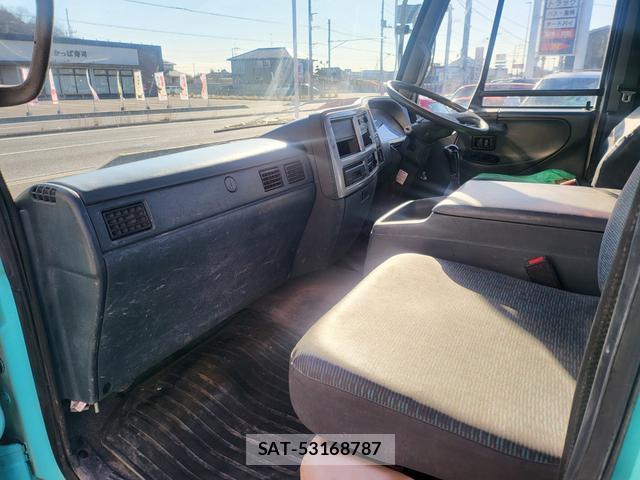 UD Trucks CONDOR 2002-11 7798001-12