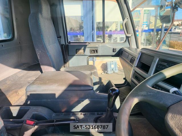 UD Trucks CONDOR 2002-11 7798001-8