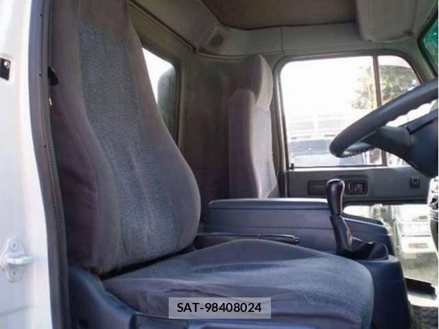 UD Trucks CONDOR 2002 7798365-5