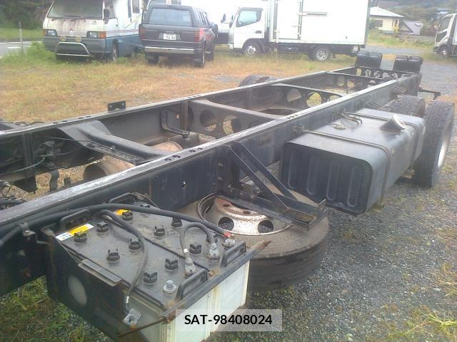 UD Trucks CONDOR 2002 7798365-7