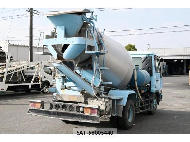 UD Trucks CONDOR 2011-01 7806051-4
