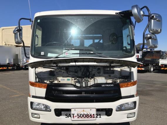 UD Trucks CONDOR 2015 7808107-13