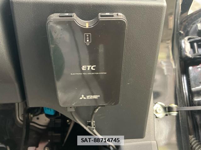 Daihatsu COPEN 2019-09 7809002-5