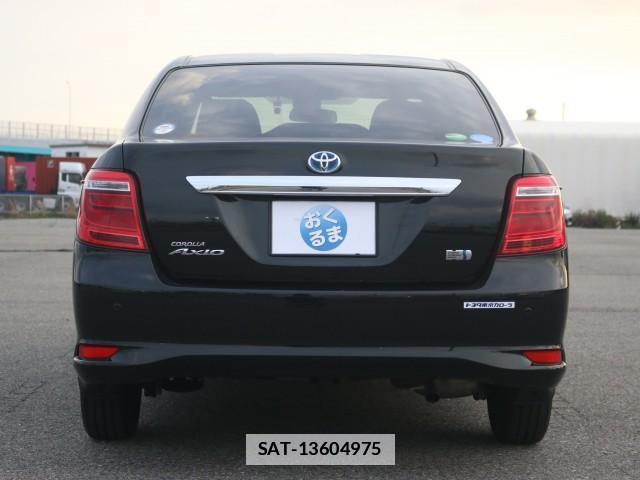 Toyota COROLLA AXIO 2017-04 7796294-1