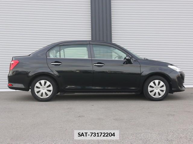 Toyota COROLLA AXIO 2017-06 7796305-3