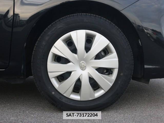 Toyota COROLLA AXIO 2017-06 7796305-8