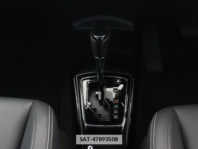 Toyota COROLLA AXIO 2018-11 7796323-15
