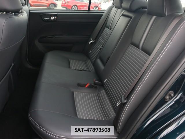 Toyota COROLLA AXIO 2018-11 7796323-6