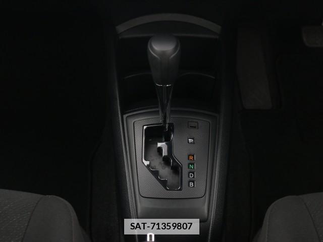 Toyota COROLLA AXIO 2020-11 7796329-15