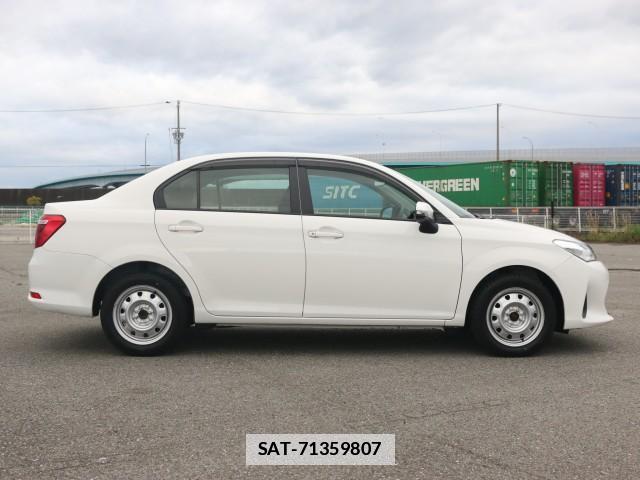 Toyota COROLLA AXIO 2020-11 7796329-3