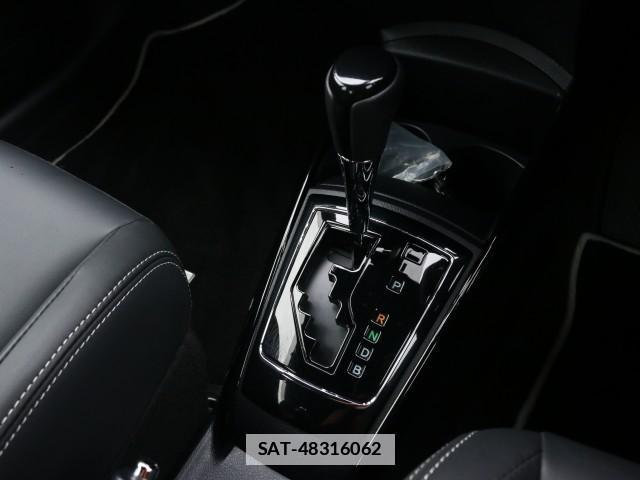 Toyota COROLLA AXIO 2019-05 7796371-15
