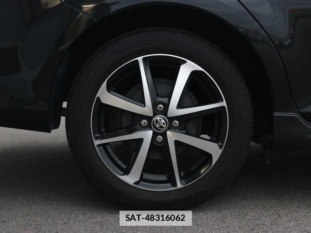 Toyota COROLLA AXIO 2019-05 7796371-19
