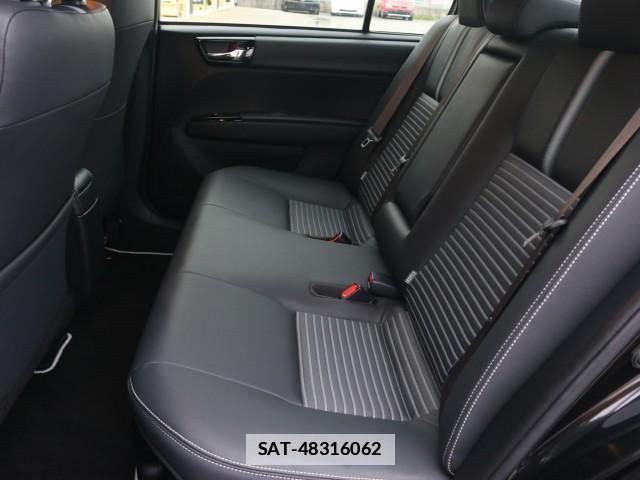 Toyota COROLLA AXIO 2019-05 7796371-6