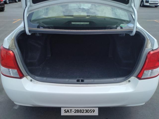 Toyota COROLLA AXIO 2013-04 7810258-7