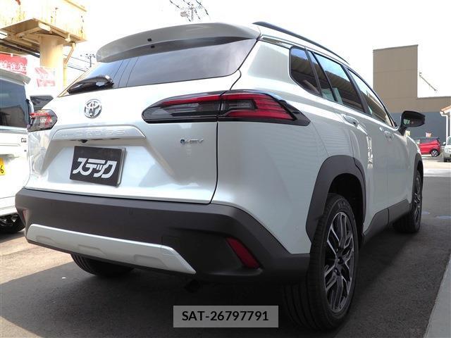 Toyota COROLLA CROSS 2026-05 7792972-3