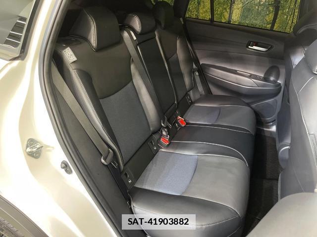 Toyota COROLLA CROSS 2023-11 7793312-8