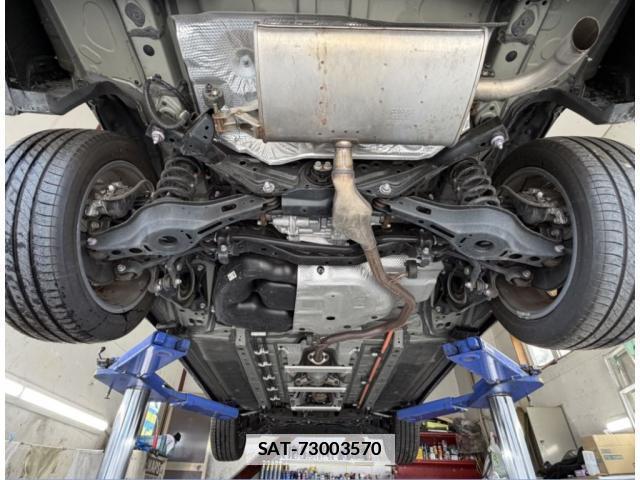 Toyota COROLLA CROSS 2022-01 7794103-12