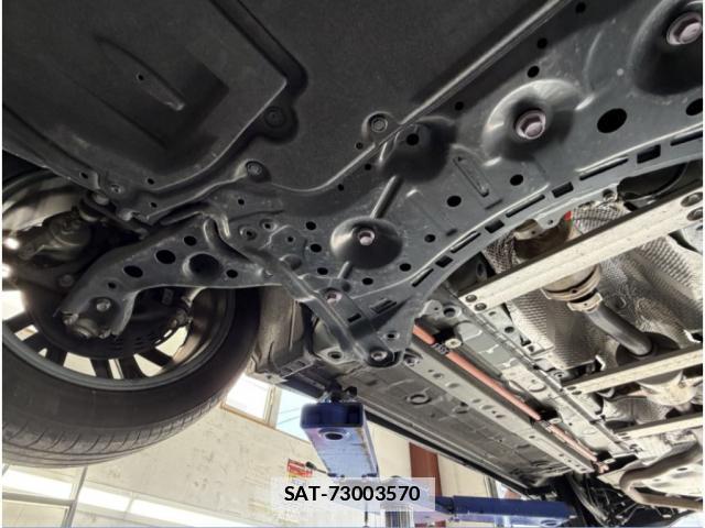 Toyota COROLLA CROSS 2022-01 7794103-9