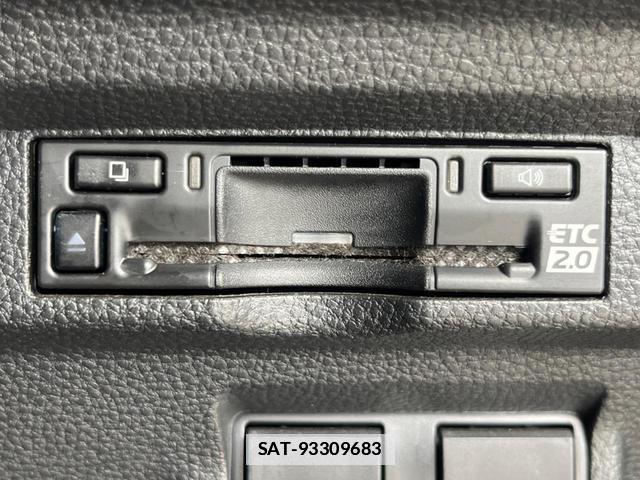 Toyota COROLLA CROSS 2024-05 7799856-6
