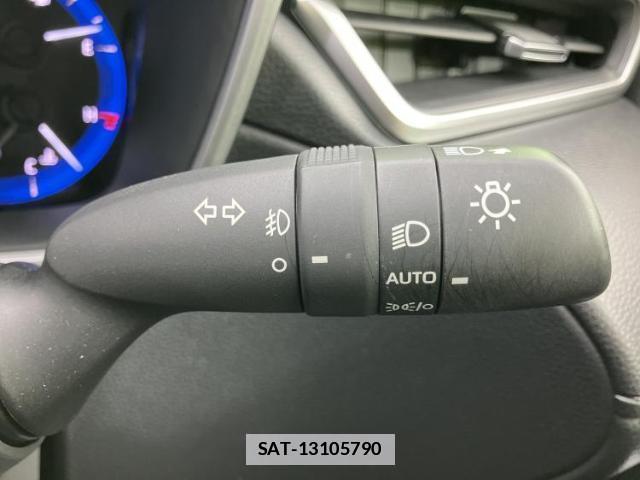 Toyota COROLLA CROSS 2023-04 7803395-13