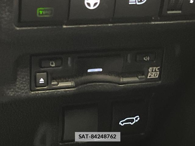 Toyota COROLLA CROSS 2025-09 7804802-6