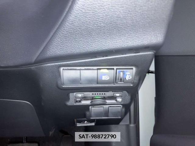 Toyota COROLLA CROSS 2021-12 7810318-7