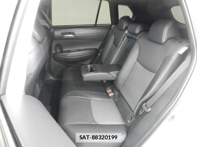 Toyota COROLLA CROSS 2022-07 7810753-17