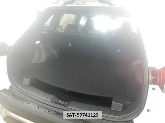 Toyota COROLLA CROSS 2023-06 7810799-18