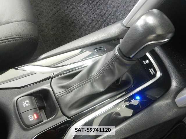 Toyota COROLLA CROSS 2023-06 7810799-8
