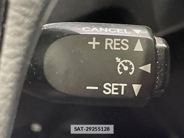Toyota COROLLA FIELDER 2018-06 7796936-4