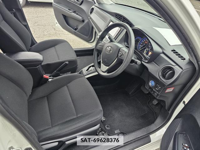 Toyota COROLLA FIELDER 2022-06 7809940-6