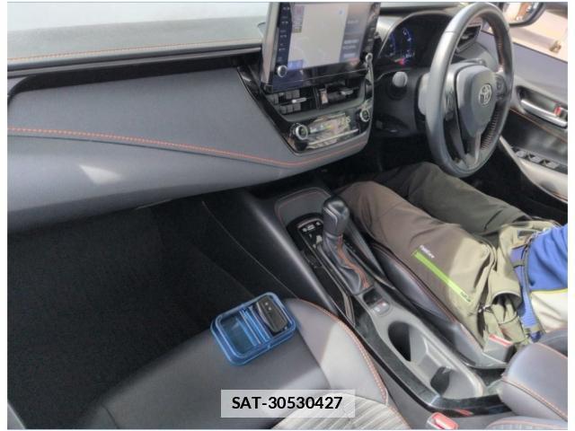 Toyota COROLLA TOURING 2022-09 7794132-2