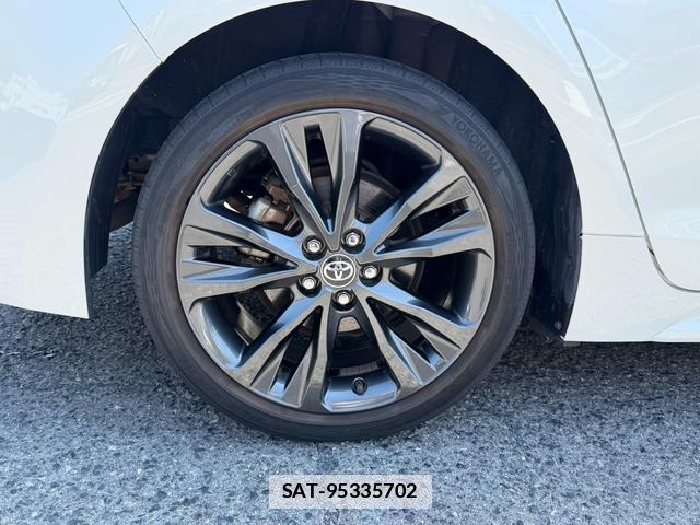 Toyota COROLLA TOURING 2019-11 7796776-15