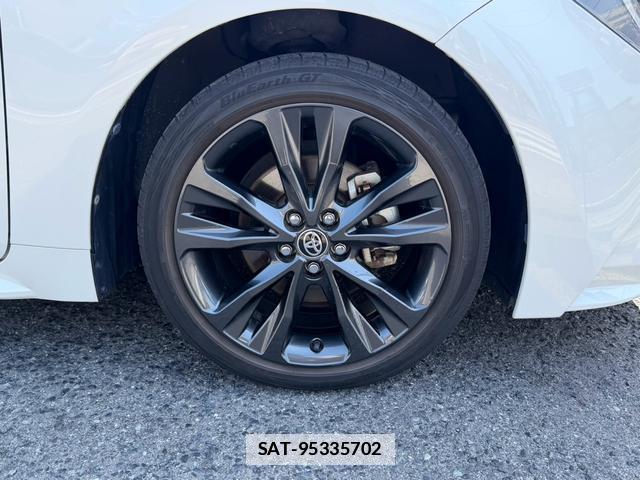 Toyota COROLLA TOURING 2019-11 7796776-16