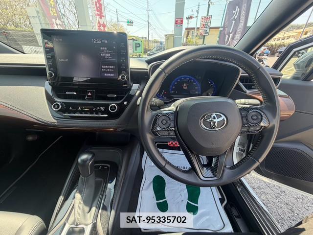 Toyota COROLLA TOURING 2019-11 7796776-18