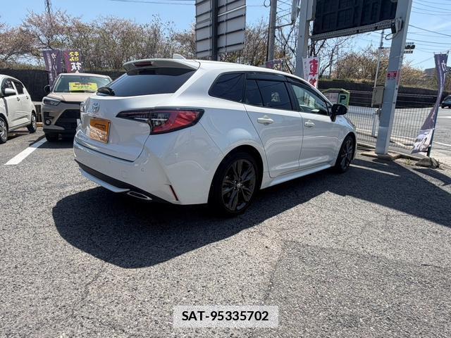 Toyota COROLLA TOURING 2019-11 7796776-7