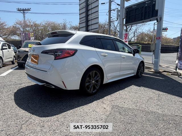 Toyota COROLLA TOURING 2019-11 7796776-8