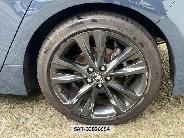 Toyota COROLLA TOURING 2023-04 7800085-16