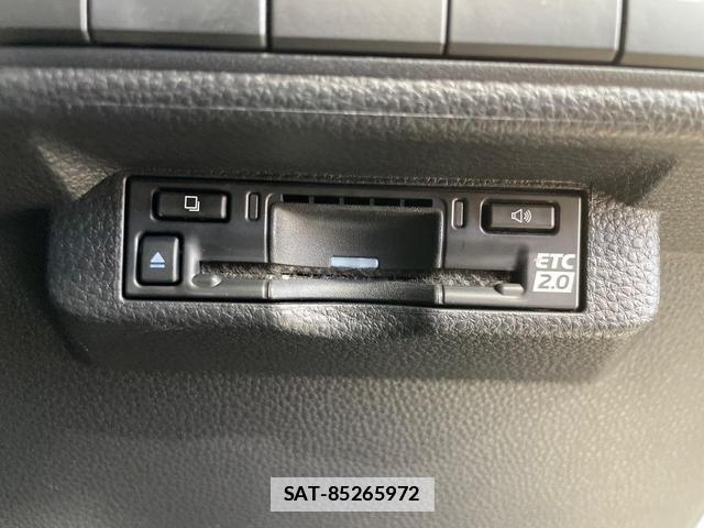 Toyota COROLLA TOURING 2023-11 7801531-6